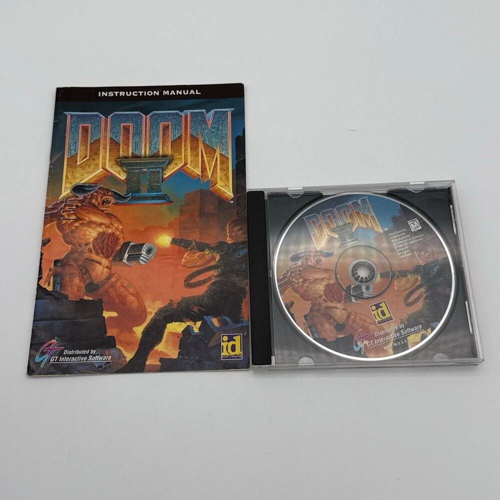 DOOM II PC CD-ROM with Manual 1994 id Software GT Interactive Vintage FPS Game